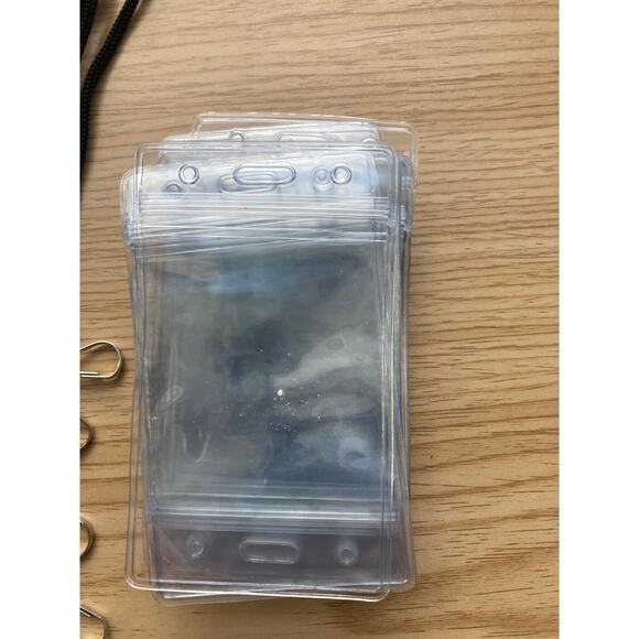 Set of 25 Clear Plastic ID Badge Holders and 25 Black Lanyards - Picture 2 of 6